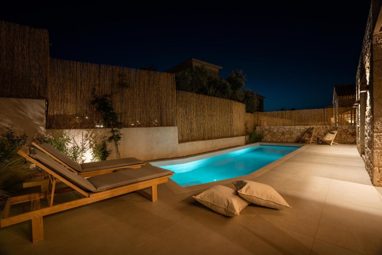Tsoukaládhes Papadria Villas - Modern Luxury Villas Near Kathisma Beach מראה חיצוני תמונה